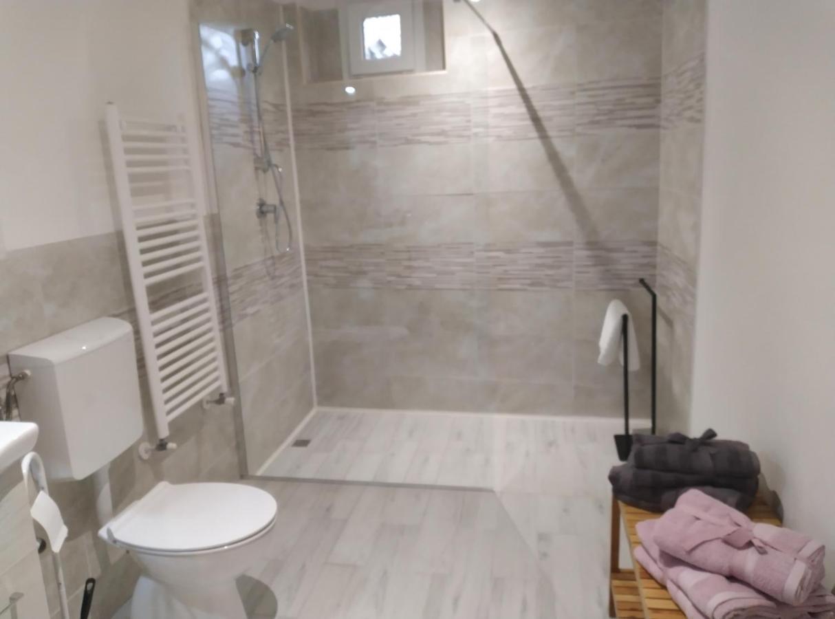 Casa Doris Lejlighed Montabone Eksteriør billede
